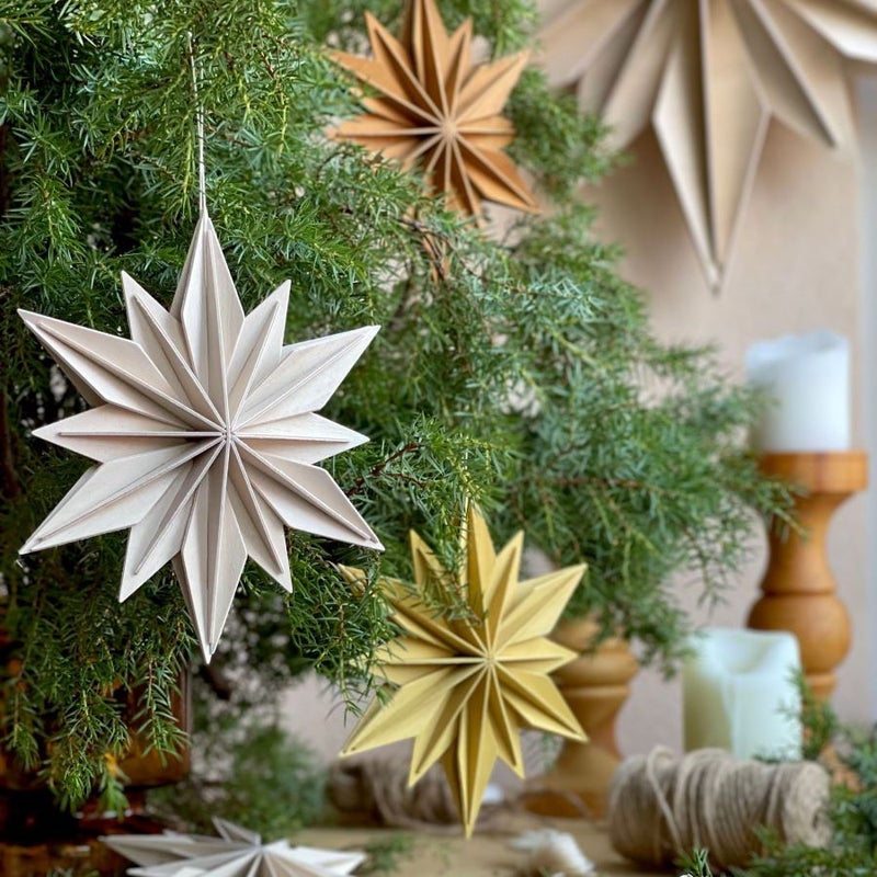 Lovi sisustust&auml;hti 10cm puunv&auml;rinen